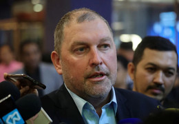 Đối thủ của HLV Kim Sang-sik chê bóng đá Malaysia thua Việt Nam, Thái Lan