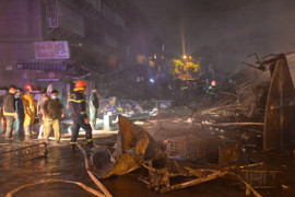 TP.HCM: Hiện trường vụ hoả hoạn thiêu rụi nhiều ki-ốt trong chợ Thanh Đa