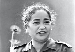 Nữ tướng đầu tiên của Quân đội Nhân dân Việt Nam là ai?