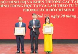 Thị ủy Quế Võ sơ kết 5 năm học tập theo tư tưởng Hồ Chí Minh