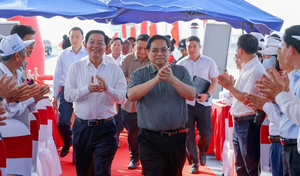 Thủ tướng dự lễ khánh thành đập dâng Phú Phong tại Bình Định