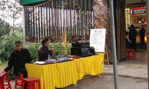 Cùng nhóm bạn đi câu cá, học sinh lớp 5 ngã xuống ao chết đuối
