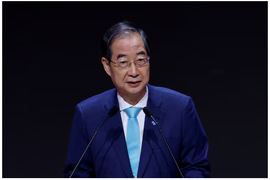 Thủ tướng Hàn Quốc bị luận tội trở lại nắm quyền