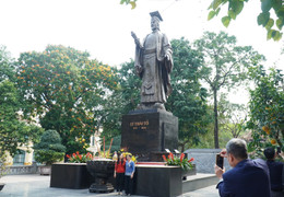 Không di dời cây cổ thụ, điều chỉnh lại Km0 khi cải tạo vườn hoa Lý Thái Tổ