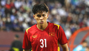 Hé lộ 3 cầu thủ bị HLV Kim Sang-sik gạch tên trước trận tuyển Việt Nam gặp Lào