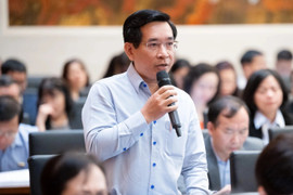 ĐBQH: Nên đốt thẻ Visa cho người âm để tránh ô nhiễm