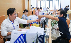Đề xuất chi 15.000 tỷ đồng giải quyết chính sách với công chức xã không đạt