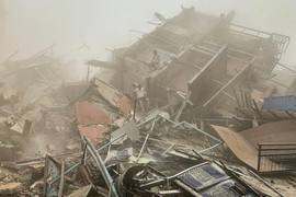 Gần 700 người chết, 1.670 người bị thương trong động đất Myanmar