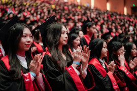 Đề xuất tính học phí đại học công lập theo thu nhập bình quân đầu người