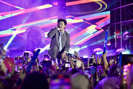 Dương Domic, Quân A.P bùng nổ trong live concert The East