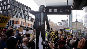 Tesla Takedown: Làn sóng biểu tình gây sức ép lên tỷ phú Elon Musk