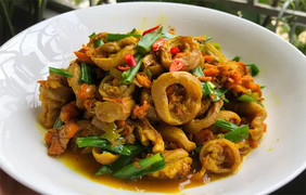 3 cách làm lòng già xào nghệ tươi ai ăn cũng 'nghiện'