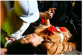 Động đất tại Myanmar: Tìm thấy người còn sống sau gần 60 giờ mắc kẹt