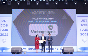 Vietcombank đồng hành ngày hội việc làm 'UET Career Fair 2025' tại ĐH Công nghệ