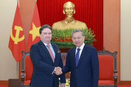 Tổng Bí thư Tô Lâm tiếp Đại sứ Hoa Kỳ Marc Knapper