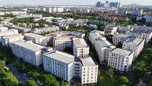 Nhà ở xã hội đã qua sử dụng trên 60 triệu đồng/m², người thu nhập thấp 'méo mặt'