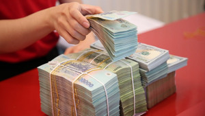 Nghỉ lễ Giỗ Tổ Hùng Vương có được thưởng?