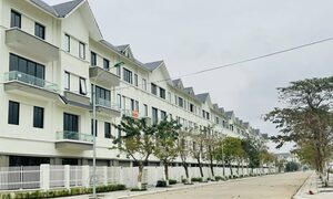 Ngỡ ngàng loạt biệt thự triệu đô ở Hà Nội cho thuê với giá 'bèo'