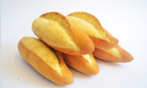 Bánh mì ngon, bổ, rẻ nhưng những người này không nên ăn