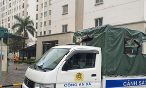 Thanh niên nghi 'ngáo đá' tấn công nhiều người khiến 1 phụ nữ tử vong ở Hà Nội