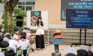 Ra mắt AI Assistant - Robot ISAAC: Trợ giảng thông minh của các lớp học