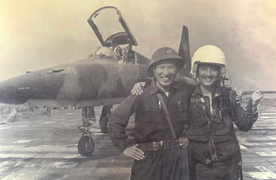 Bản tin chiến thắng 8/4/1975: Phi công Nguyễn Thành Trung ném bom Dinh Độc Lập