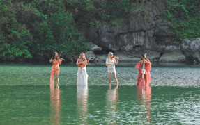 Tứ tấu Bond quay MV ở Vịnh Hạ Long