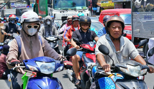 Thời tiết TP.HCM ngày 9/4: Nắng nóng, không khí oi bức