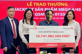 Mua vé số không quá 50.000 đồng/lần, người đàn ông trúng gần 57 tỷ