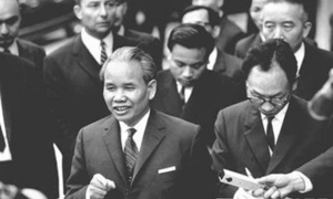 Nhà thơ có tài đàm phán xuất chúng, từng làm Bộ trưởng Bộ Ngoại giao
