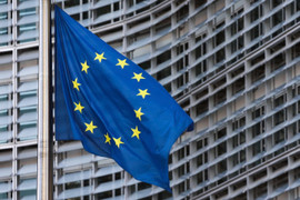 EU áp thuế trả đũa 25% đối với hàng hóa của Mỹ