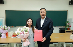 Nữ giáo sư hiếm hoi vừa được bổ nhiệm chức danh vượt cấp ở tuổi 30