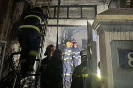 Phó Thủ tướng chia buồn với gia đình người bị nạn trong vụ cháy tại Hà Nội