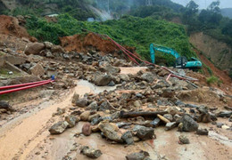 Sạt lở nhà máy thủy điện Nậm Lúc ở Lào Cai