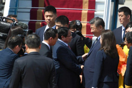 Thủ tướng ra sân bay tiễn Tổng Bí thư, Chủ tịch Trung Quốc Tập Cận Bình