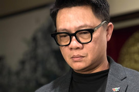 BTV Quang Minh nhận lỗi, gọi việc quảng cáo sữa là 'bài học có phần cay đắng'