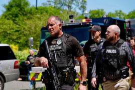 Xả súng tại đại học Mỹ, 7 người thương vong