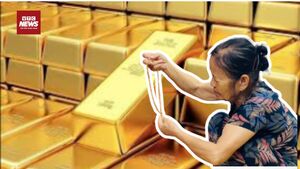 Sốt vàng chưa từng có: Bán ngay kẻo trễ, hay giữ chờ tăng nữa?