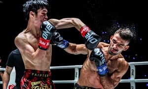 Khoe võ Trung Quốc mạnh nhất, tay đấm bại trận ngỡ ngàng