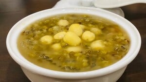 Đậu xanh nấu hạt sen mát gan, giải nhiệt ngày hè