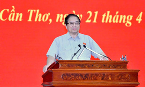 Thủ tướng: Tổ chức '3 ca, 4 kíp' đảm bảo hoàn thành 5 dự án cao tốc phía Nam
