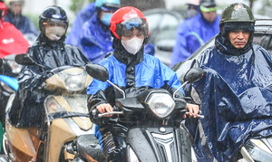 Miền Bắc sắp đón liên tiếp hai đợt không khí lạnh, trời chuyển mưa to và dông