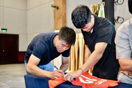 Giải U9 toàn quốc 2025: Duy Mạnh, Tuấn Hải truyền cảm hứng cho cầu thủ nhí