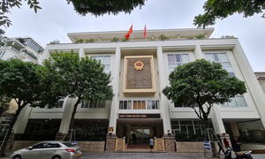 Chính phủ đề xuất chấm dứt nhiệm vụ, quyền hạn của Chủ tịch quận, huyện từ 1/7