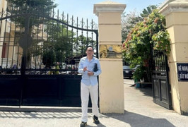 Hoãn phiên toà xét xử vụ ca sĩ Duy Mạnh kiện Mercedes - Benz Việt Nam