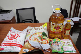 Công ty Famimoto tuồn hàng trăm tấn dầu ăn, bột canh, hạt nêm giả ra thị trường