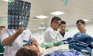 Bệnh viện Việt Đức thông tin sức khỏe 4 nạn nhân vụ lật xe khách ở Tam Đảo