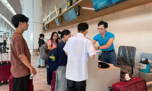 Cục Hàng không yêu cầu hạn chế việc chậm và huỷ chuyến bay dịp lễ 30/4