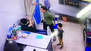 Khi cái ác lồng lộn giữa nơi cứu người