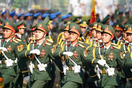 Toàn cảnh lễ diễu binh uy nghiêm, hùng tráng mừng đại lễ 30/4